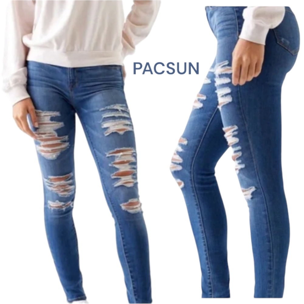 PacSun Distressed Jegging